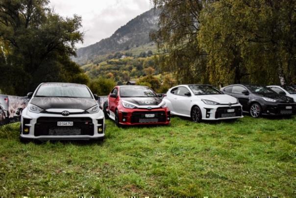 Rund 105 stolze Besitzer eines Toyota GR Yaris haben sich am 21. Oktober zum GR Yaris Track Day in Sion im Rahmen der Rally International du Valais getroffen